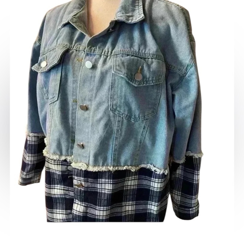 Women's Denim Plaid Button Down Shacket size‎ large